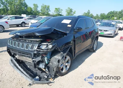 2020 Jeep Compass Latitude 4X4 из США, поврежденный, VIN 3C4NJDBB0LT139142